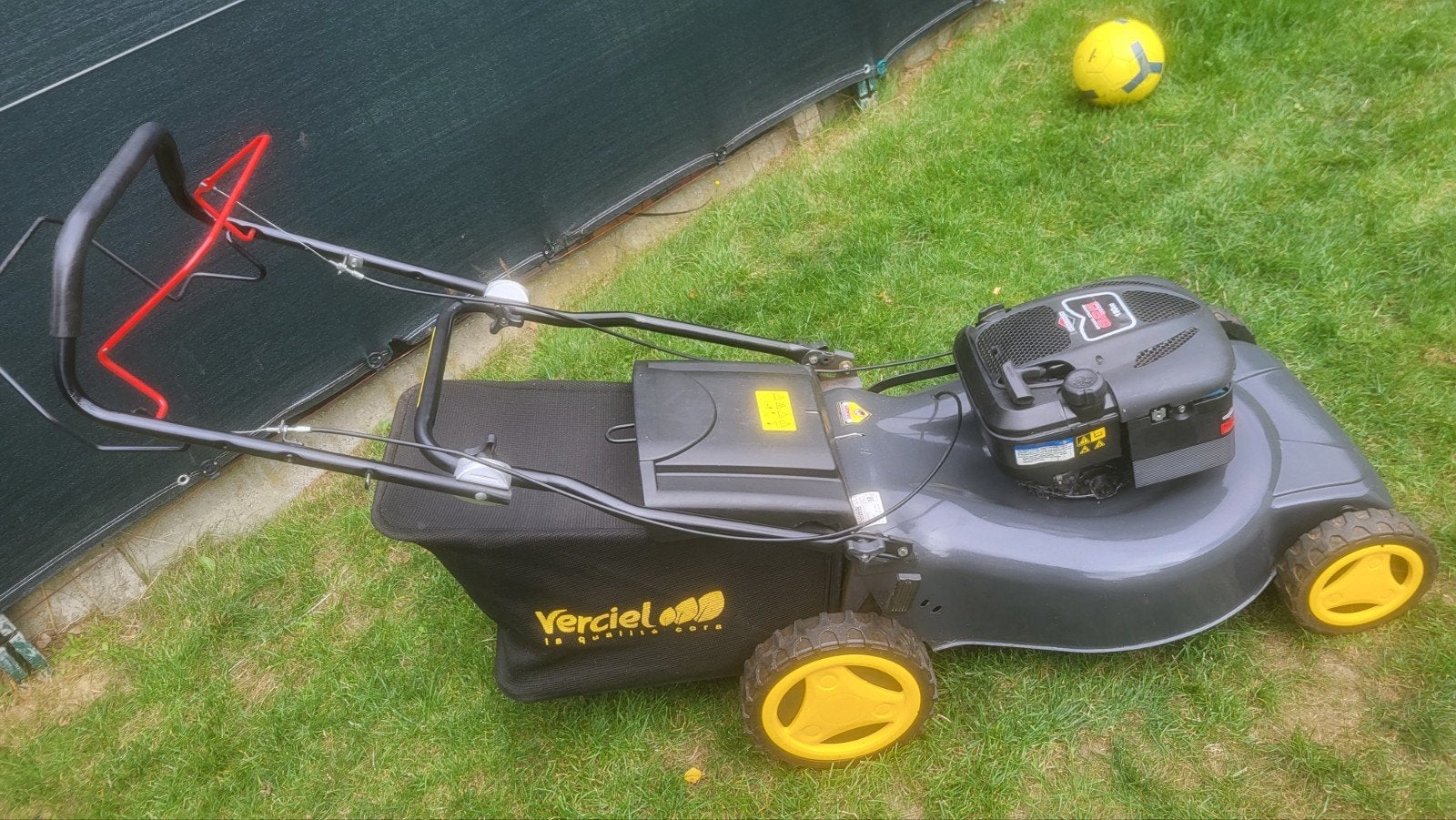 Thermische grasmaaier van 53 cm, Ophalen, Briggs & Stratton, Zo goed als nieuw, Opvangbak