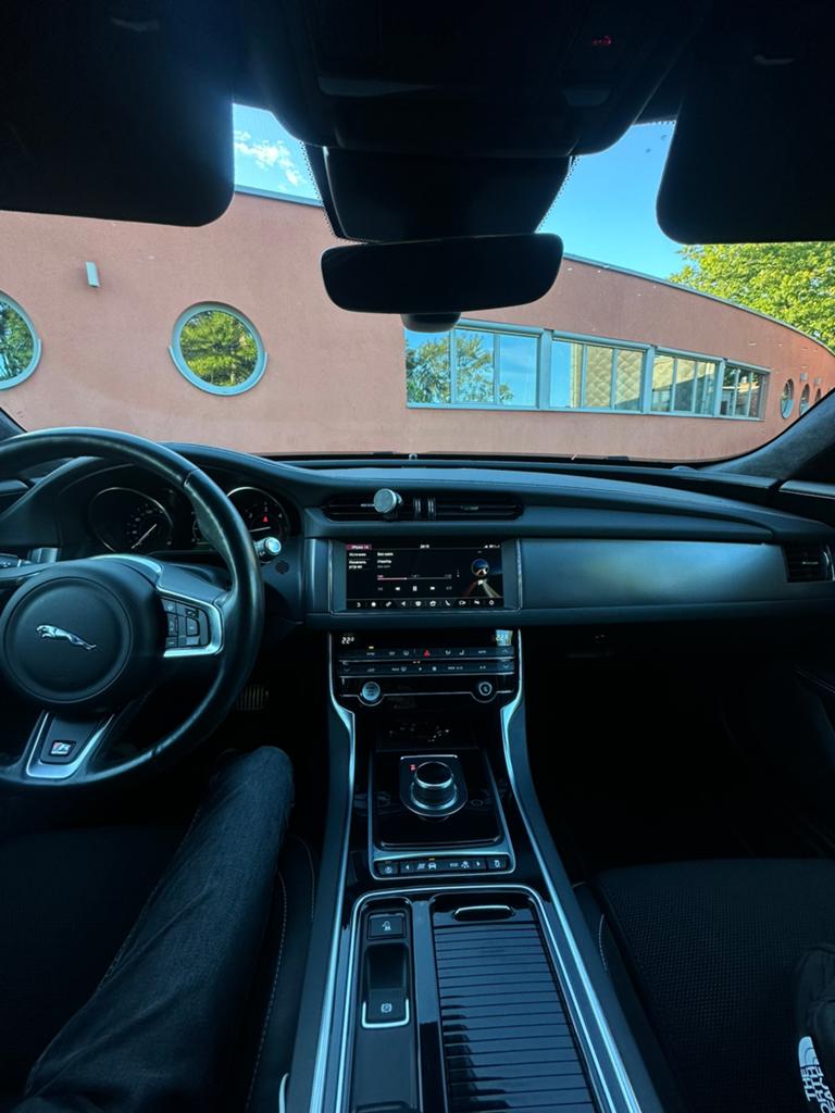 Jaguar XF sportbrake 2019 2l diesel, Auto's, Automaat, 4 cilinders, Zwart, XF