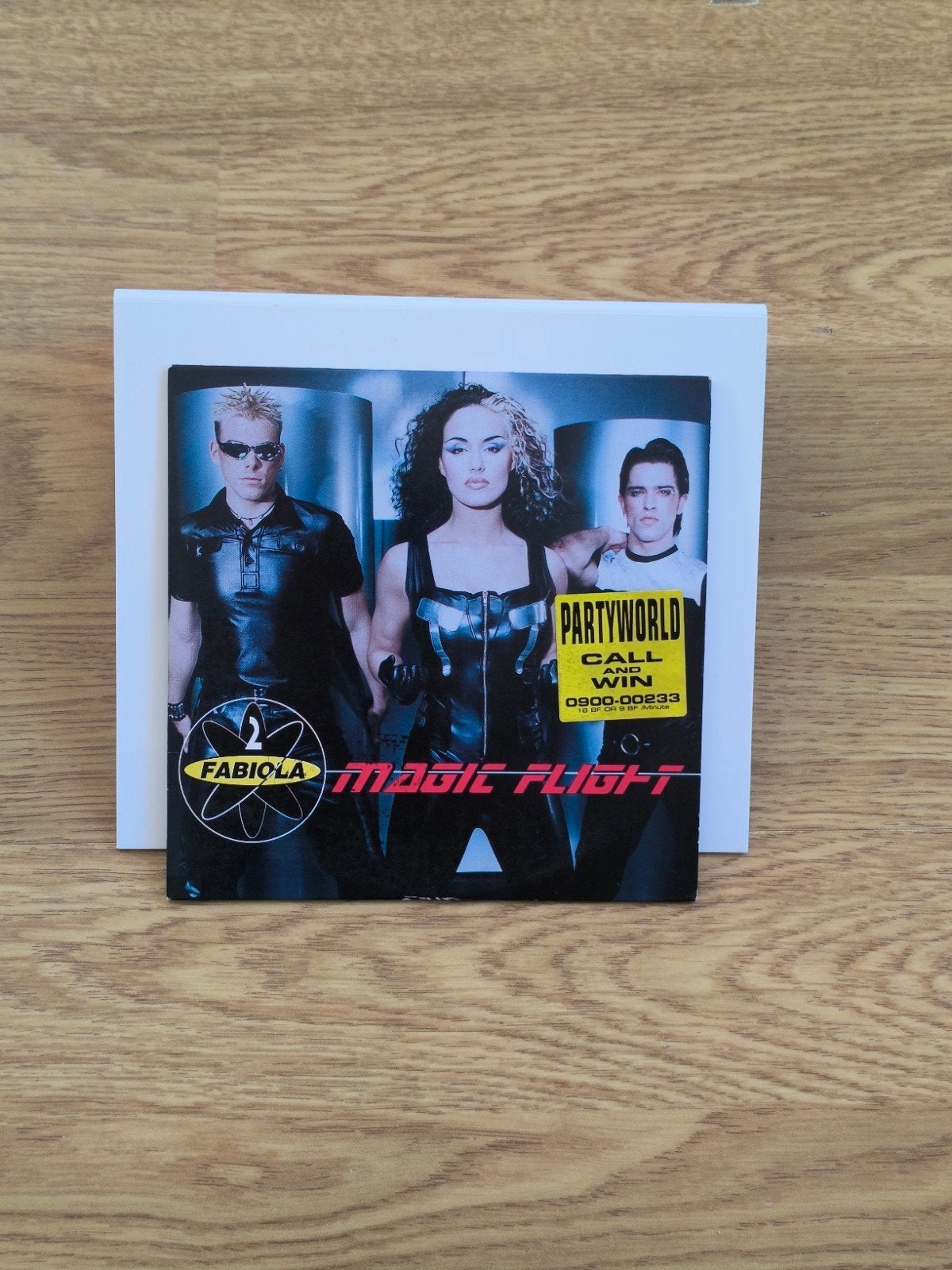 2 Fabiola magic flight cd single - 2 Fabiola cd single., Eerste persing, Ophalen of Verzenden, Zo goed als nieuw, Single
