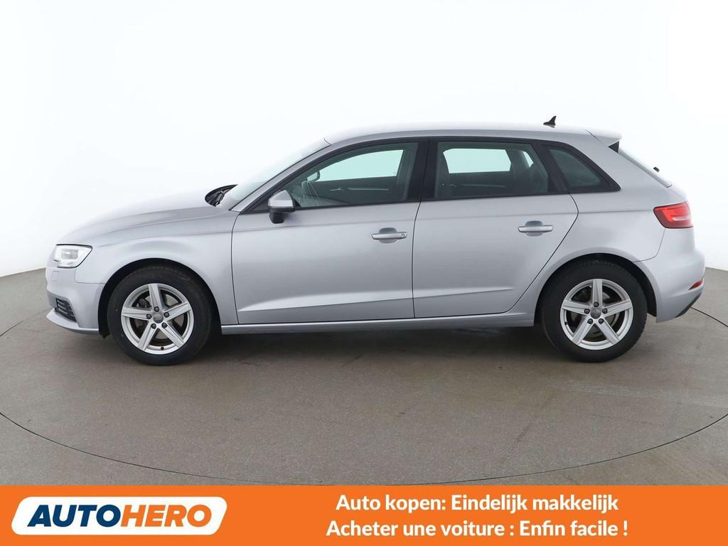 Audi A3 30 TFSI (année de construction 2018), Autos, Audi, Anti démarrage, Argent ou Gris, Achat, Euro 6