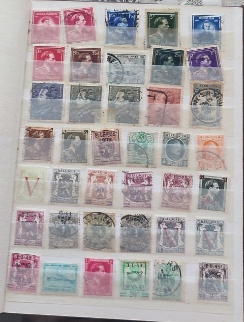 Album de timbres de Belgique format A5, surtout anciens (09), Enlèvement ou Envoi, Affranchi