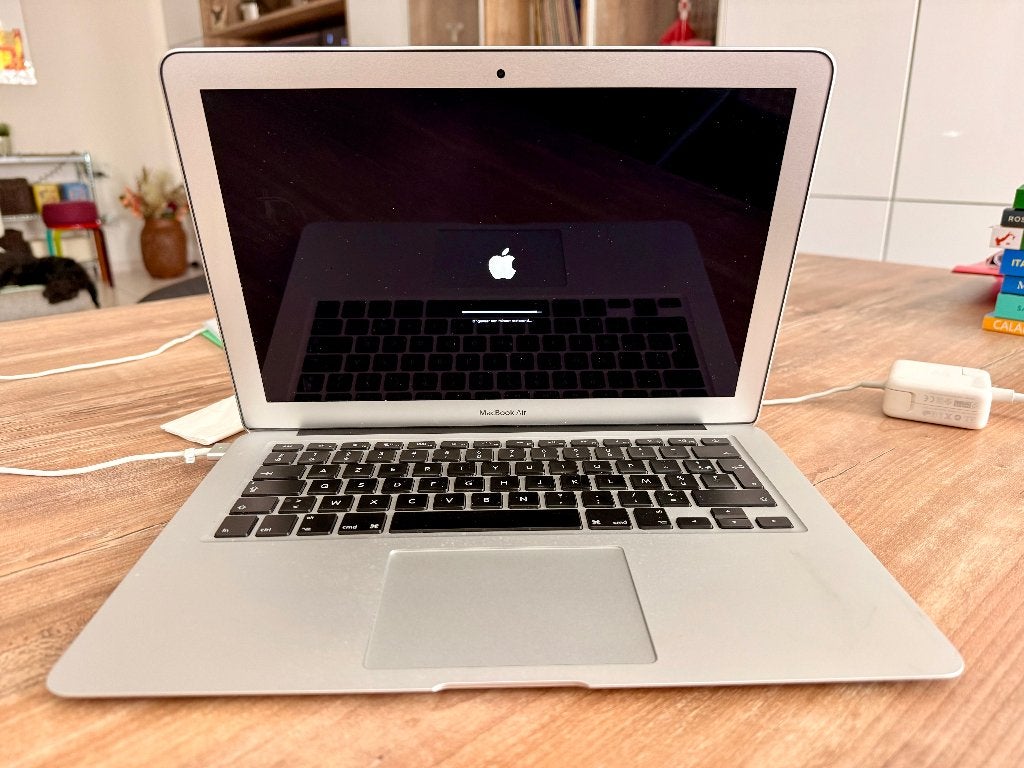 MacBook, Computers en Software, Ophalen, Gebruikt, 13 inch, Minder dan 2 Ghz