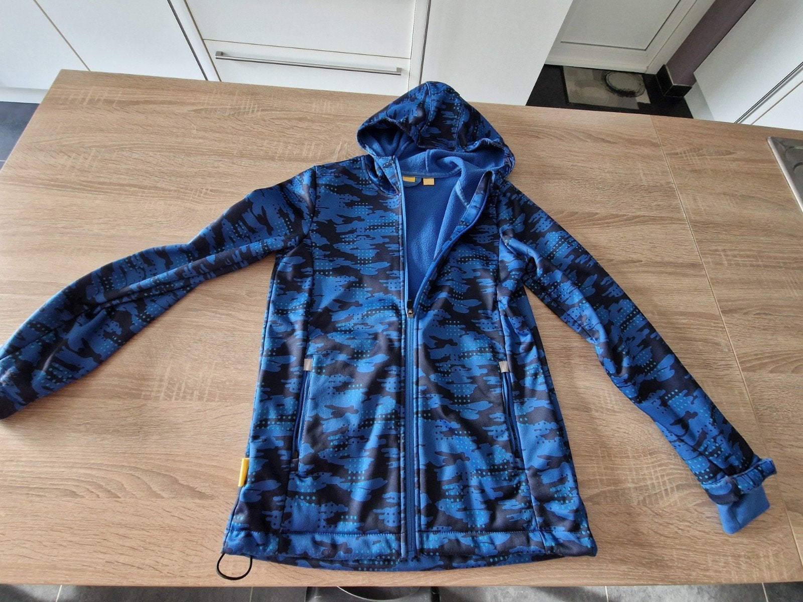 Softshell jas maat 146-152, Ophalen, Jas
