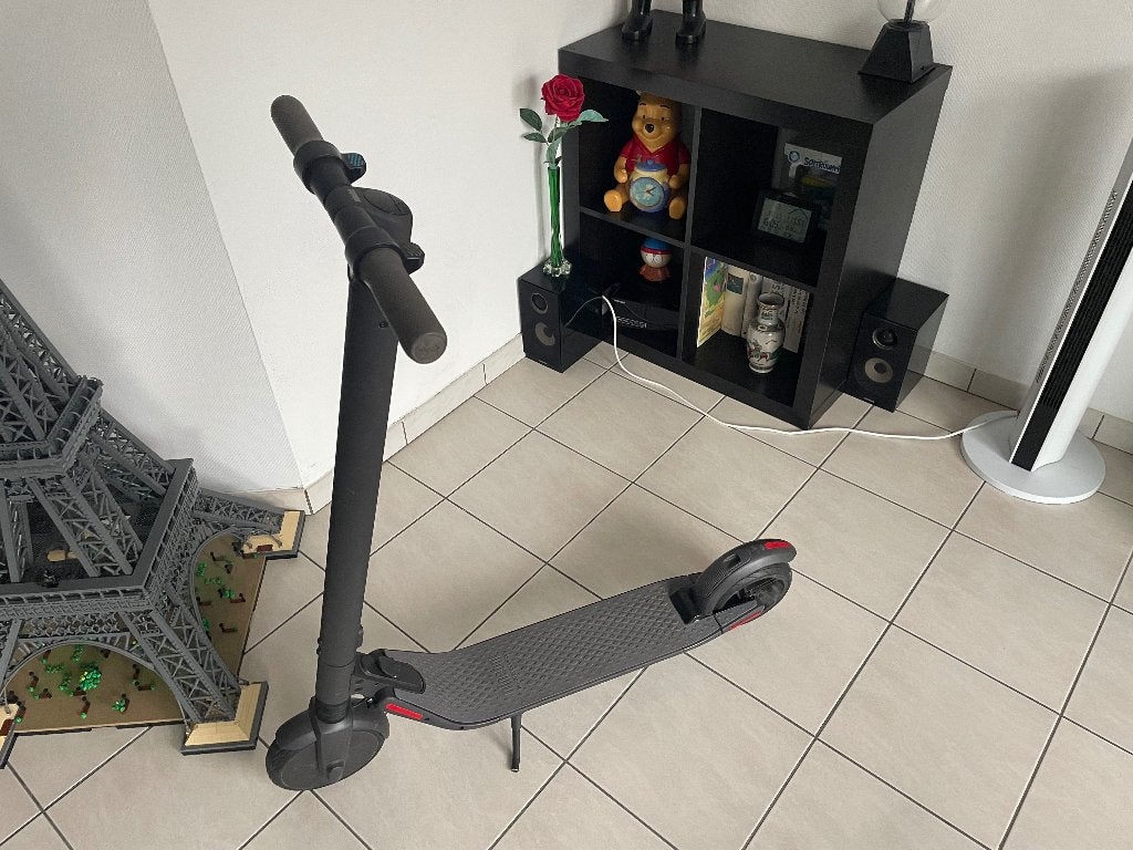 Ninebot trottinette électrique HS, Enlèvement, Comme neuf, Step électrique (E-scooter), Ninebot