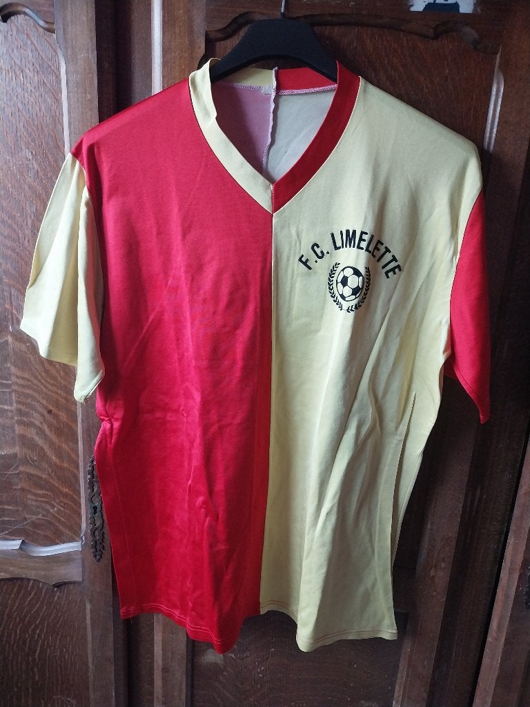 FC Limelette vintage shirt, Sport en Fitness, Voetbal, Ophalen of Verzenden, Shirt