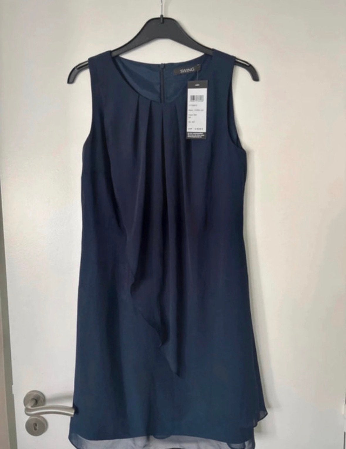 Nieuwe cocktailjurk Swing maat 40, Ophalen, Zo goed als nieuw, Maat 38/40 (M), Cocktailjurk