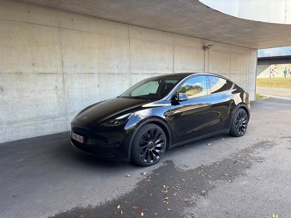 Tesla Model Y 72,5 kWh Dubbele motorprestaties 510 pk, Auto's, Automaat, Zwart, 5 zetels, 5 deurs