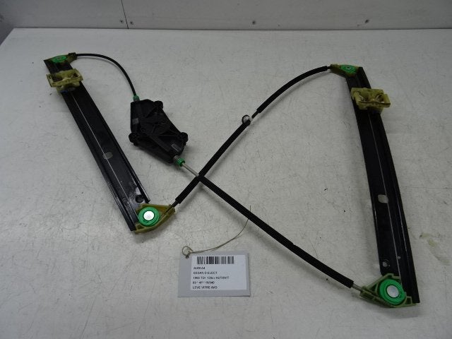 VITRE MECANISME AVANT DROIT Audi A4 (B8) (8K0837462), Utilisé, Audi