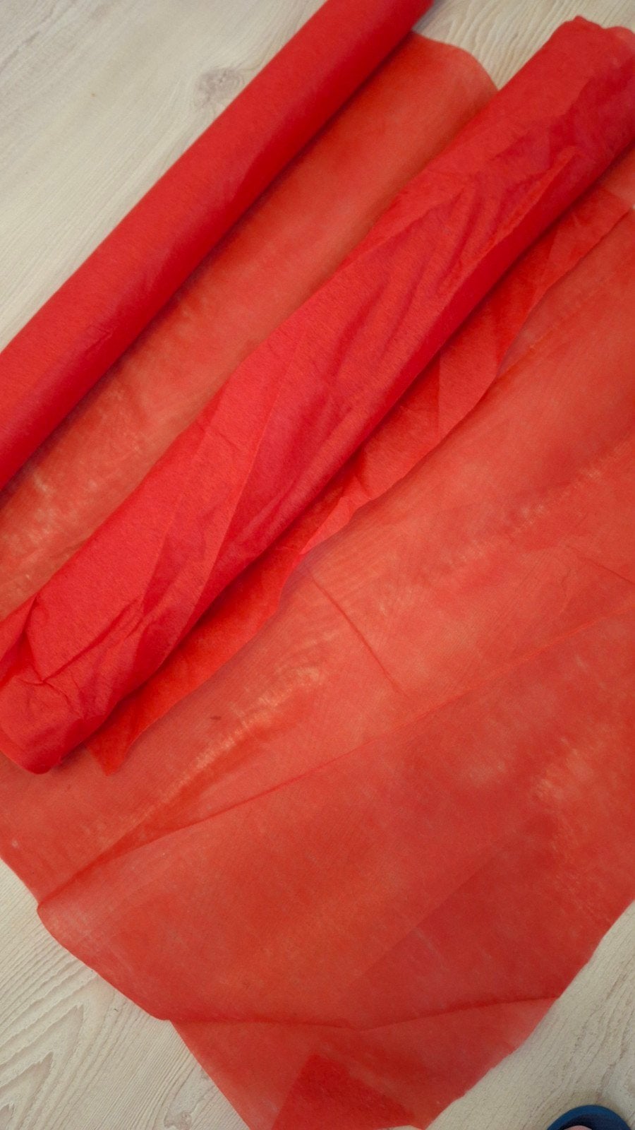 voile rouge 100 m deco salle, Enlèvement, Comme neuf, Décoration