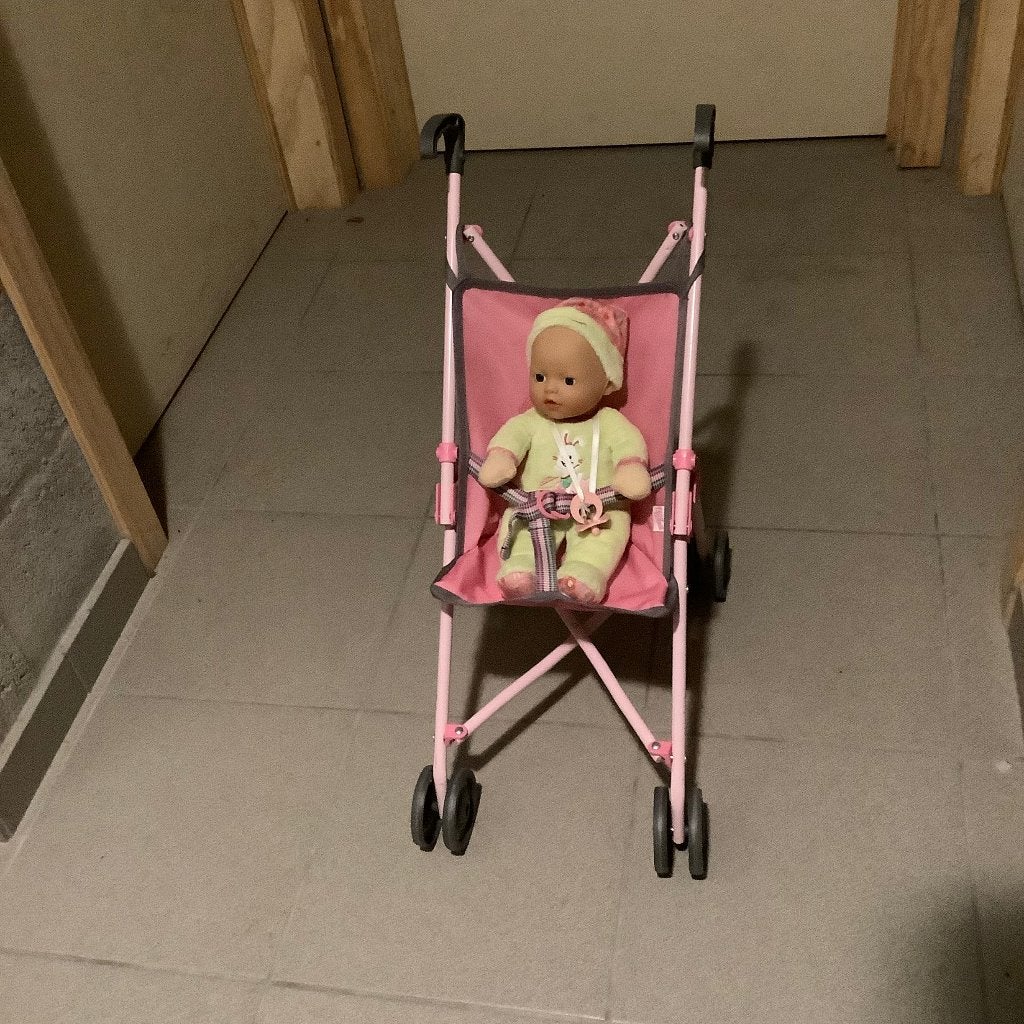 Poppenwagen baby Born, Ophalen, Zo goed als nieuw, Babypop