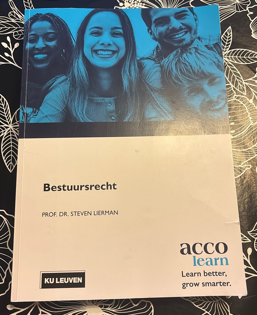BESTUURSRECHT, Ophalen of Verzenden, Zo goed als nieuw