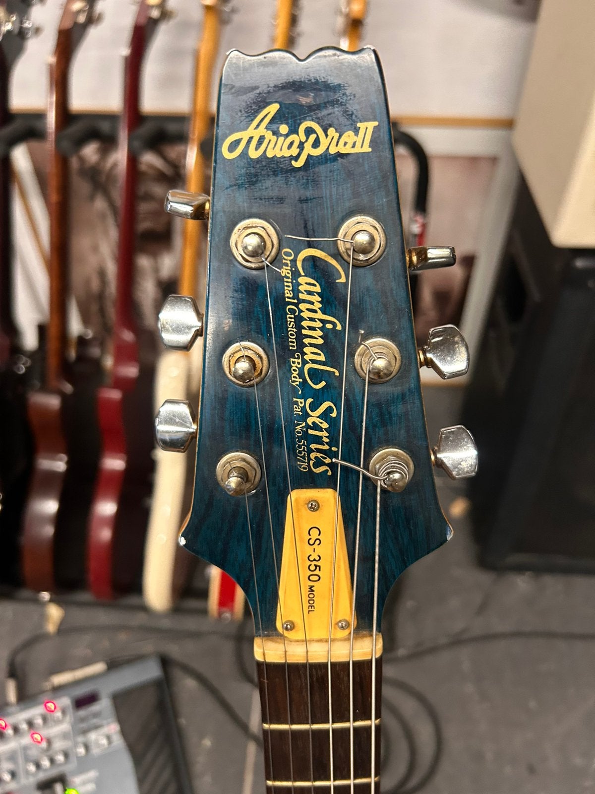 Aria pro II CS350 lefthanded, Ophalen, Zo goed als nieuw