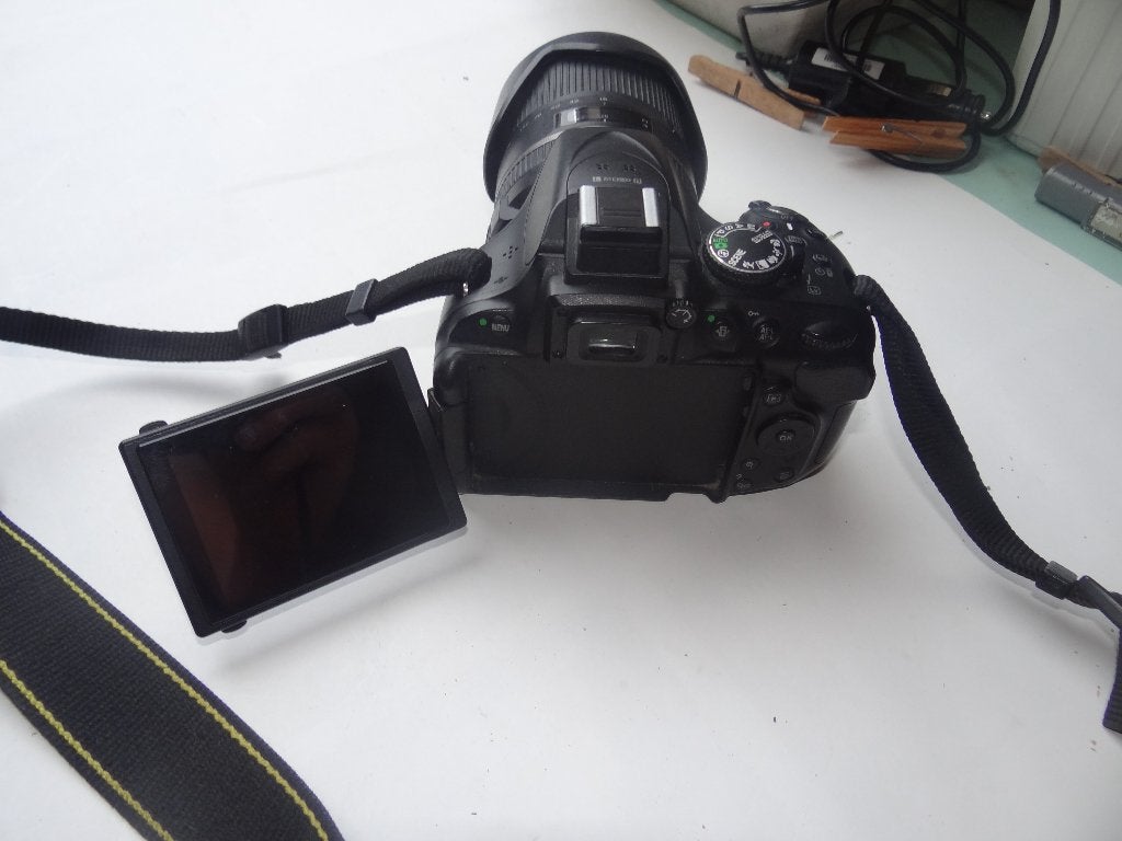 Nikon 5200 + toebehoren, Ophalen of Verzenden, Zonnekap, Nikon