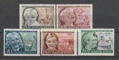 Hongarije.  953/57.  x, Timbres & Monnaies, Enlèvement ou Envoi