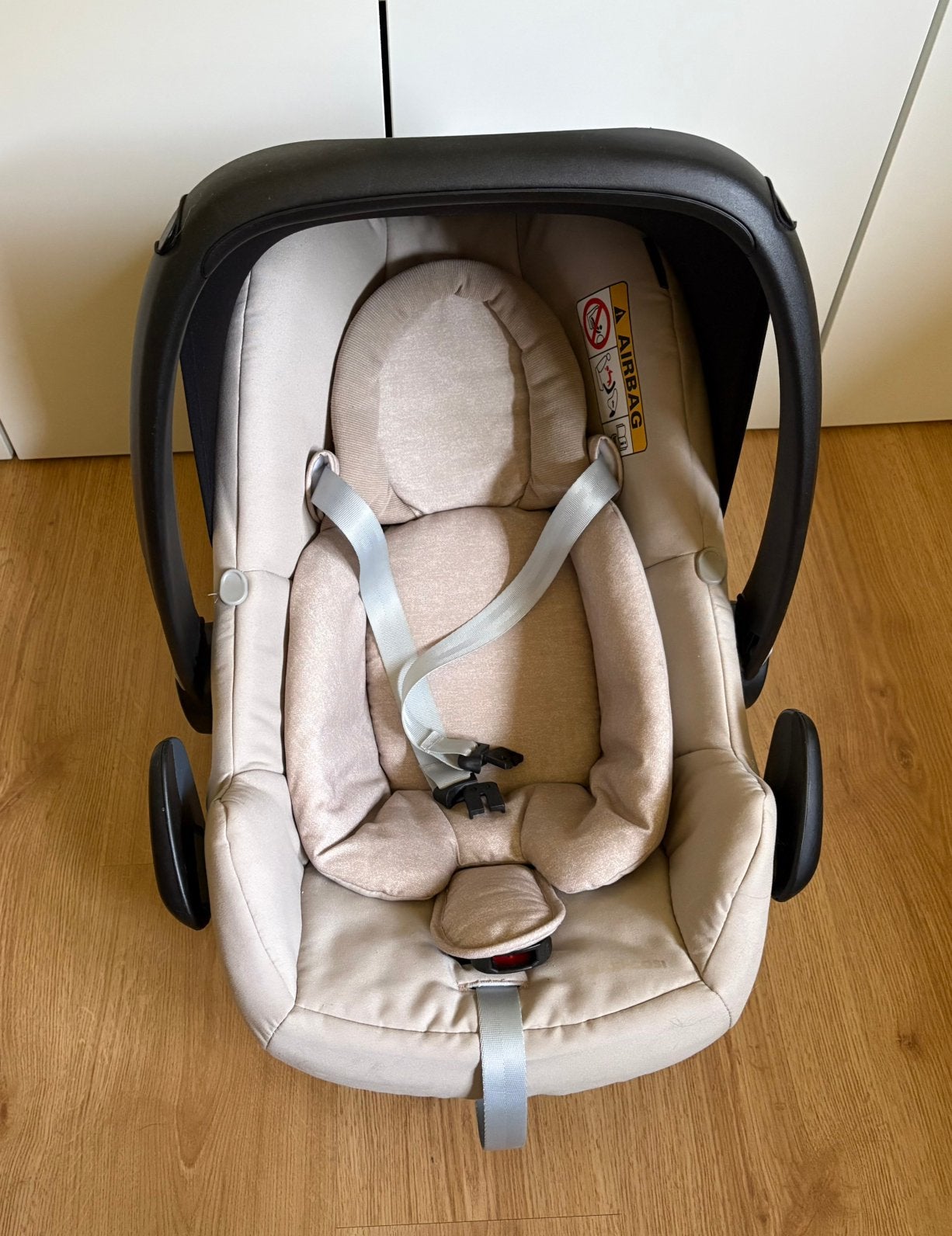 Maxi cosi i-Size Rock, Enfants & Bébés, Relax bébé, Enlèvement, Utilisé, Autres marques, Avec ceinture(s)