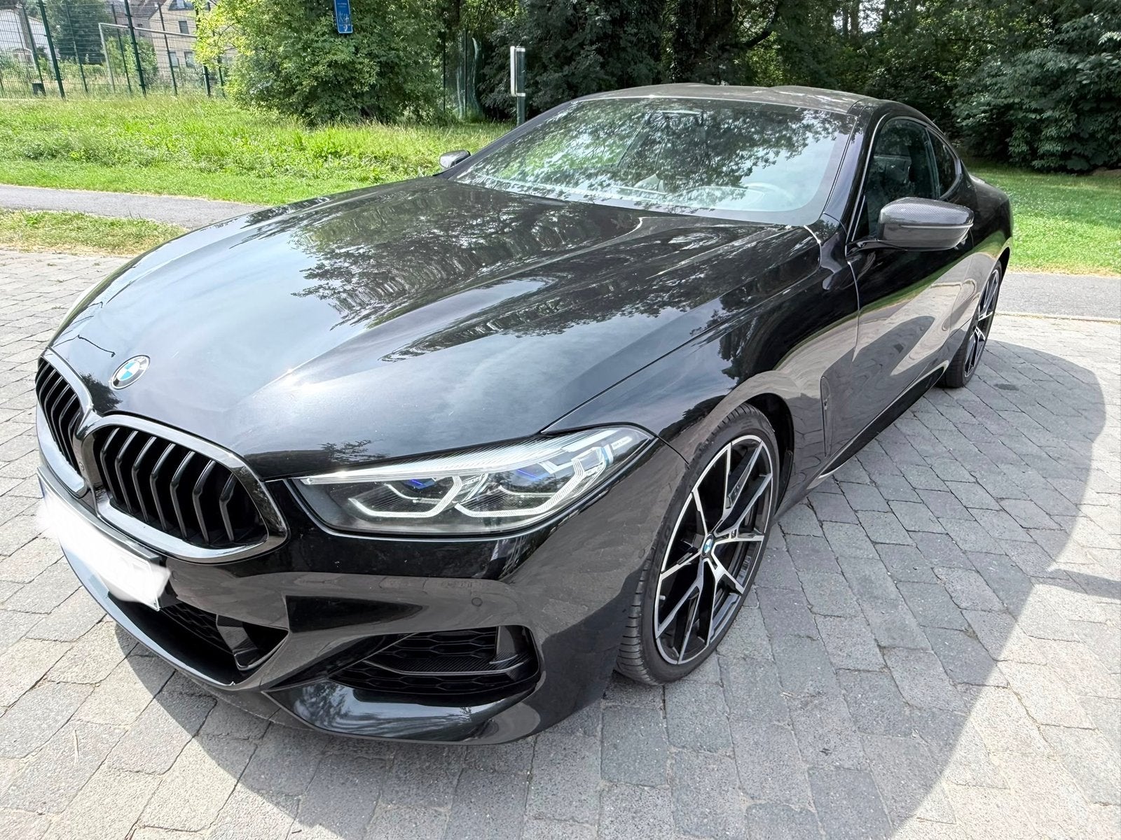 BMW M850 i M packet sport Swarovski 34710 eur netto, Auto's, Automaat, Zwart, Leder, Bedrijf