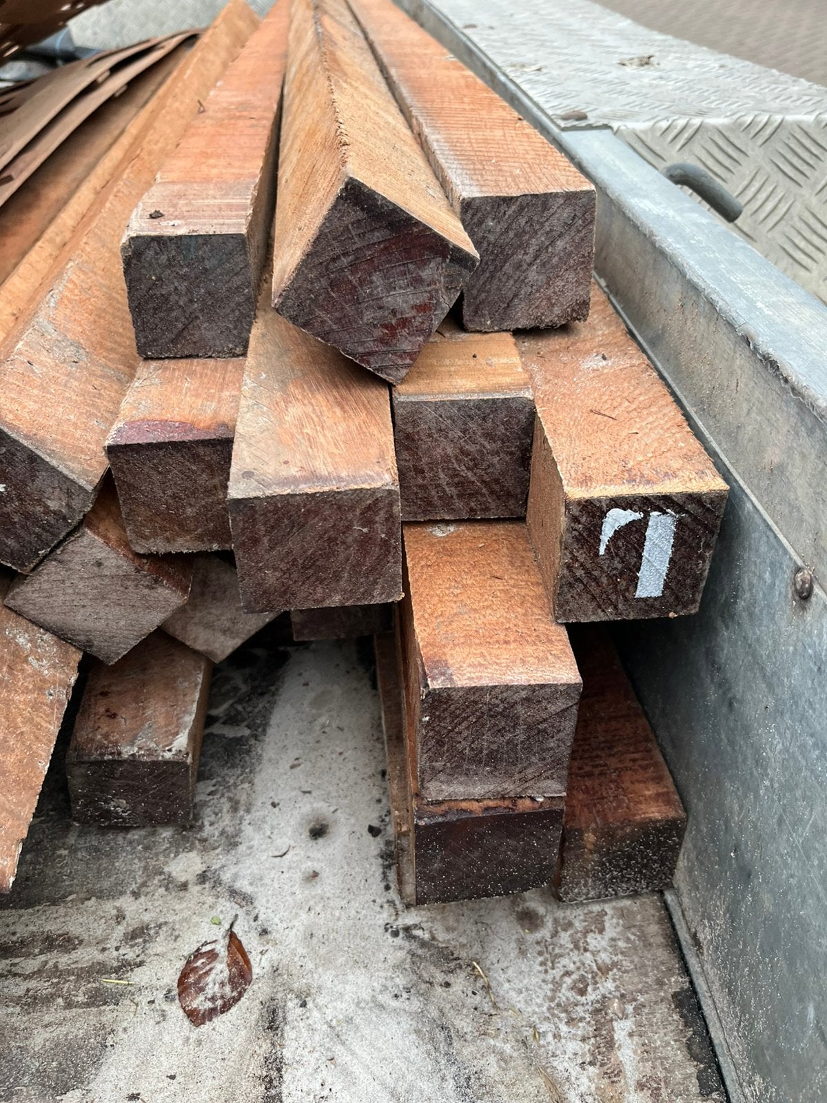 Azobe palen 30 stuks 6x6x200cm, Tuin en Terras, Ophalen, Zo goed als nieuw, Palen