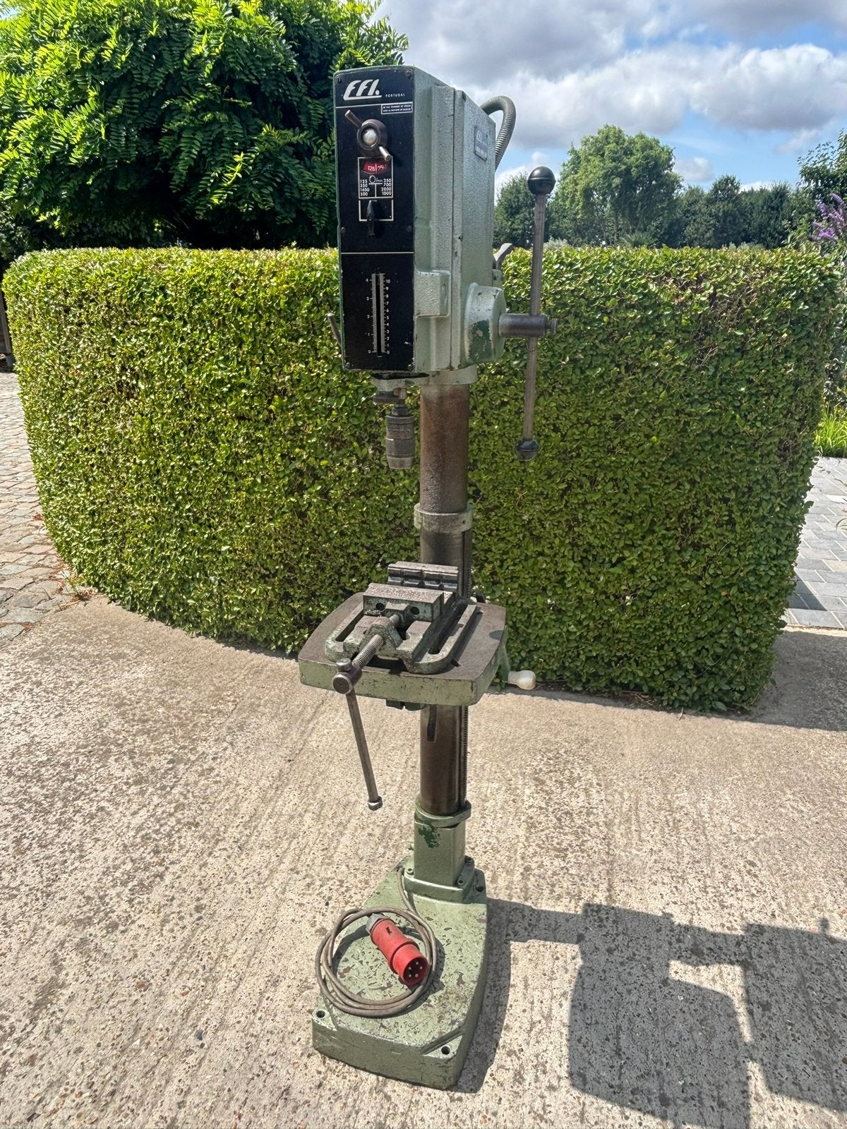 Tandwiel aangedreven kolomboormachine, Doe-het-zelf en Bouw, Ophalen, Gebruikt, Kolomboormachine