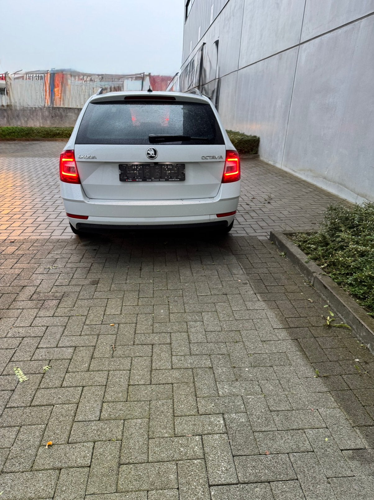 Škoda Octavia Combi 1.6 TDI 115 pk — 06/2018 — 129.000 km, Auto's, Voorwielaandrijving, Stof, Wit, 5 deurs