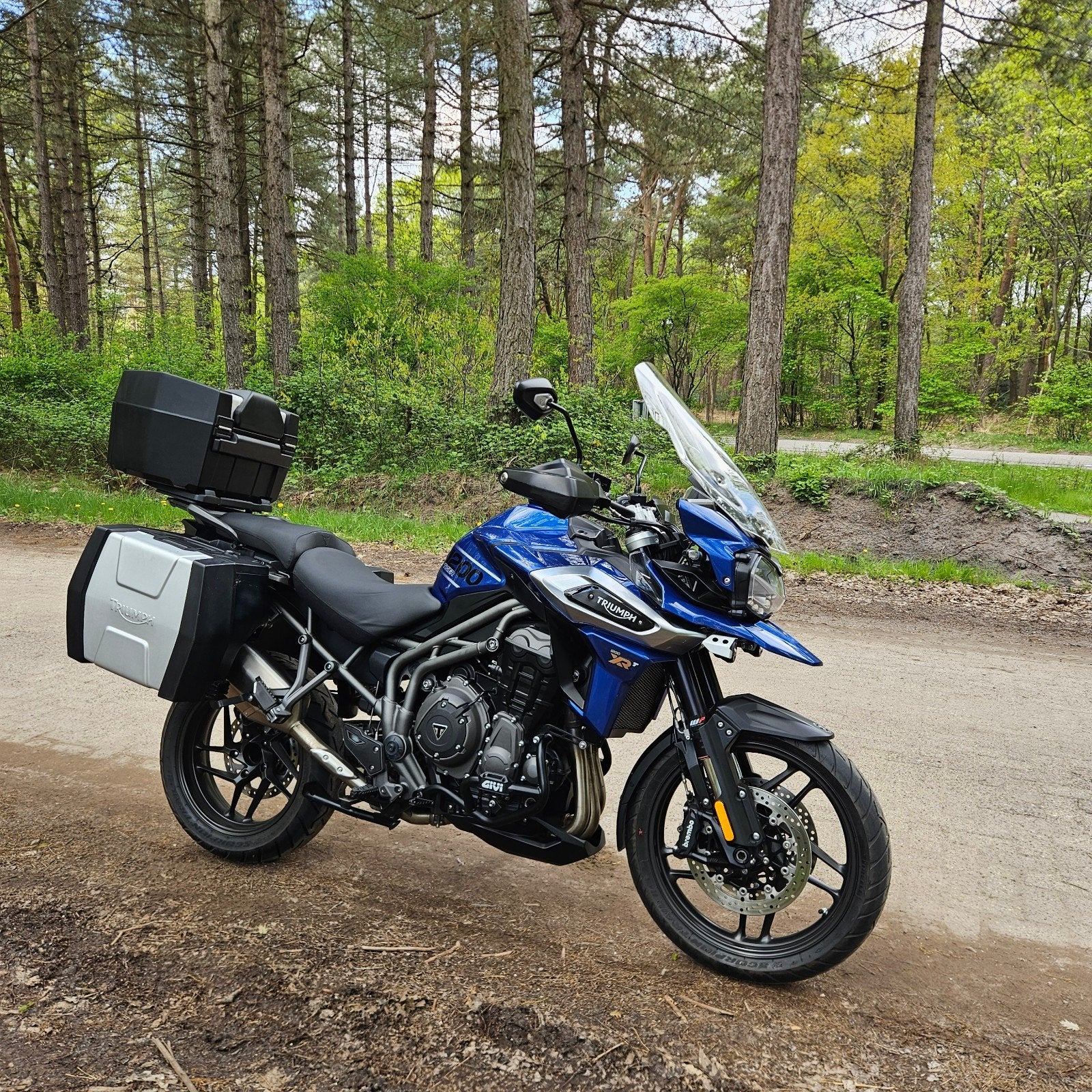 Triumph Tiger Explorer 1200 XRT en très bon état., Motos, Permis Moto A, Tourisme, Plus de 35 kW, Poignées chauffantes