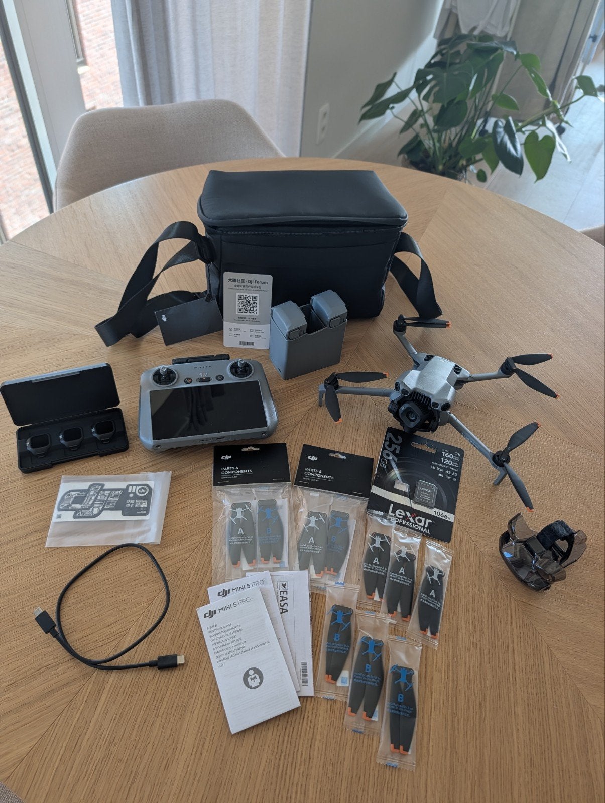 DJI mini pro 5 met toebehoren in perfecte staat., Audio, Tv en Foto, Drones, Ophalen, DJI
