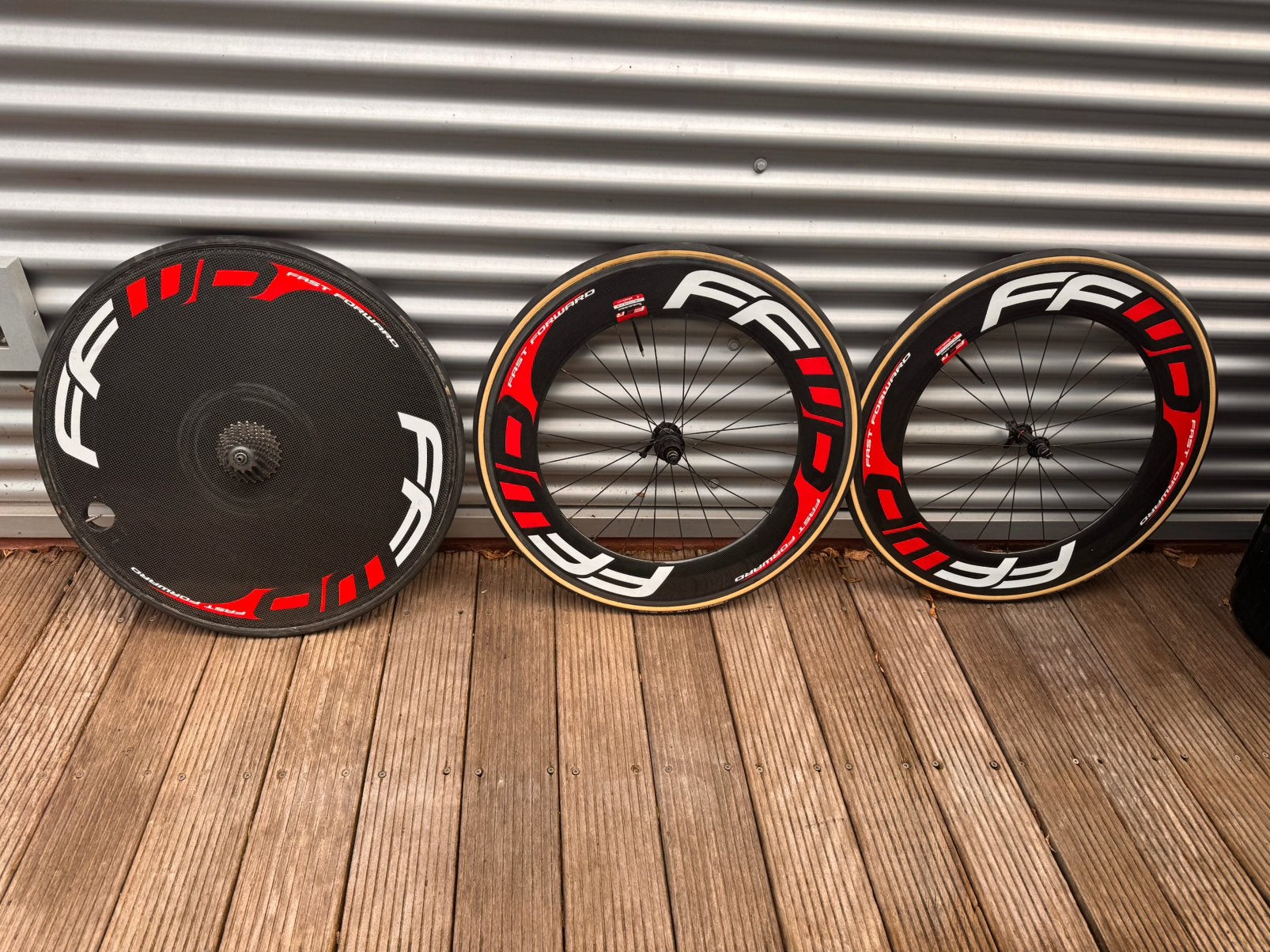 Ffwd wielen, Ophalen, Wiel, Carbon