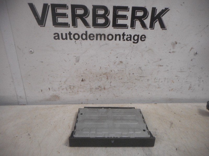BEKERHOUDER Volkswagen Bora (1J2) (1JO858601B), Auto-onderdelen, Gebruikt, Volkswagen, Volkswagen AG, Kundenbetreuung@volkswagen.de