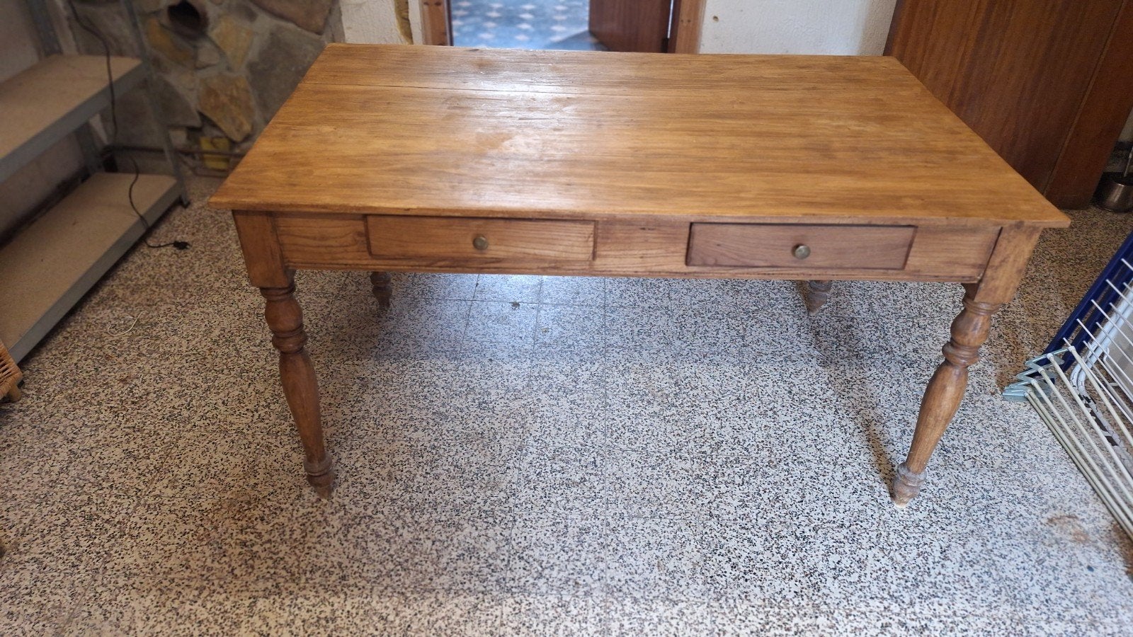 Table de ferme, Ophalen