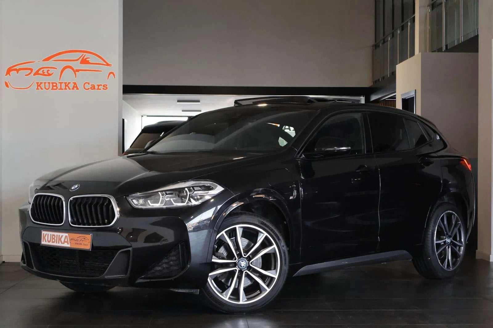 BMW X2 xDrive25e M-pack PANO BTW Head/Up Keyless Garantie, Autos, BMW, Cuir, Euro 6, Noir, 5 portes