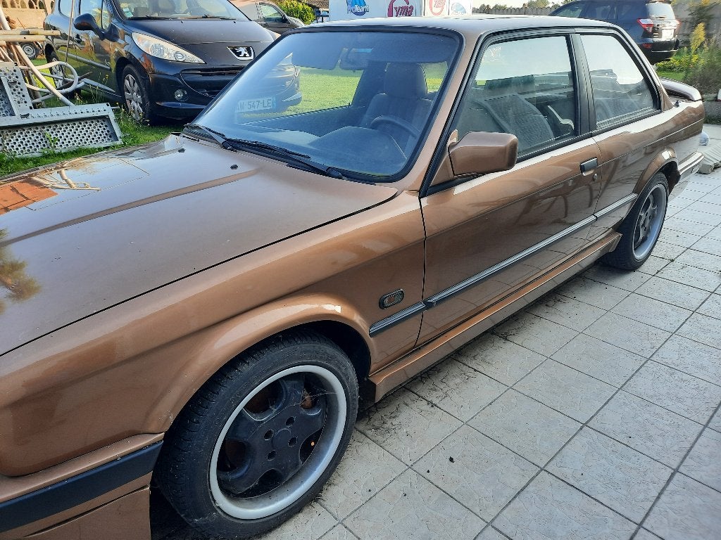 BMW 318 I, Autos, BMW, Particulier, Série 3, Vitres électriques, Essence, Coupé, 3 portes, Boîte manuelle, Enlèvement