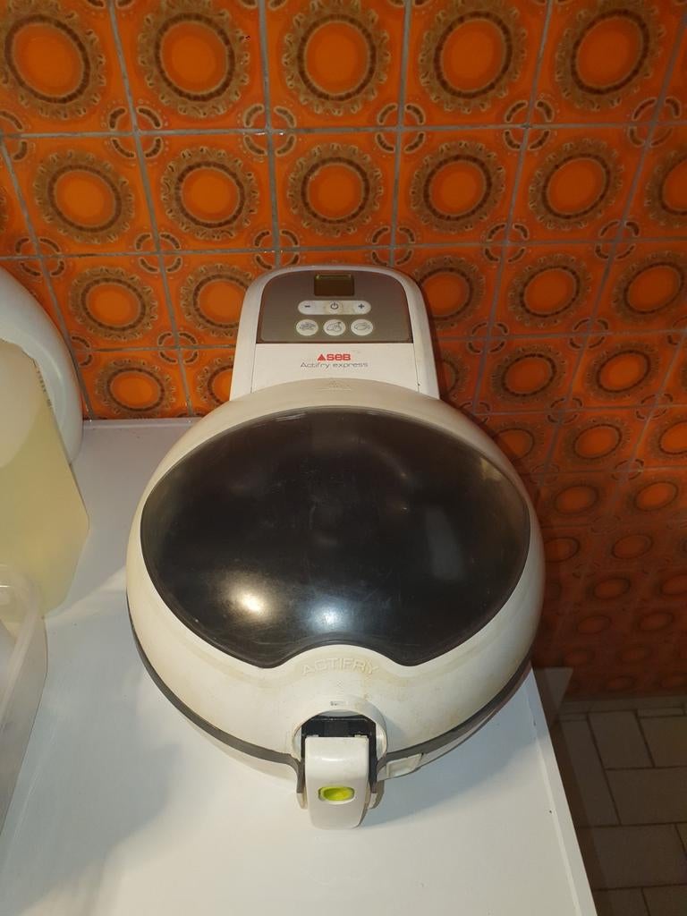 Friteuse tournante SEB actifry express, Enlèvement