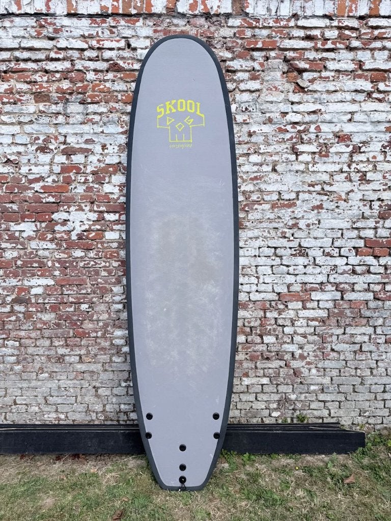 Softdog Softtop Skooldog 8'0 Thruster, Sports nautiques & Bateaux, Planche à voile sur vague, Enlèvement, Utilisé, Funboard, Avec ailerons