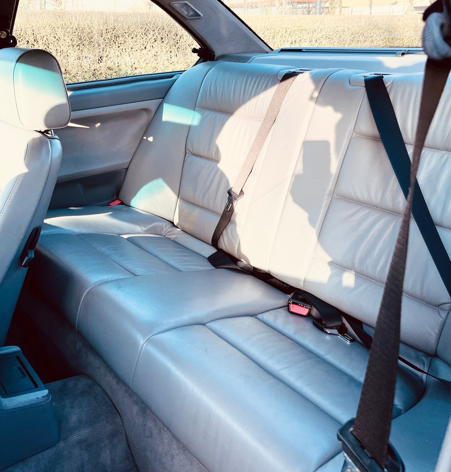 BMW E36 325i – 1993 Oldtimer – Pure 6-cilinder BMW-beleving, foto 11