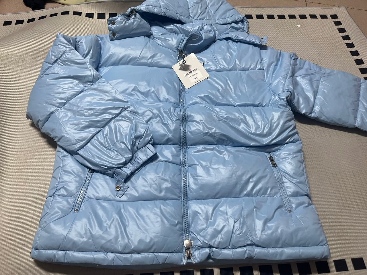 Moncler maya, Enlèvement ou Envoi, Neuf, Taille 46/48 (XL) ou plus grande, Bleu