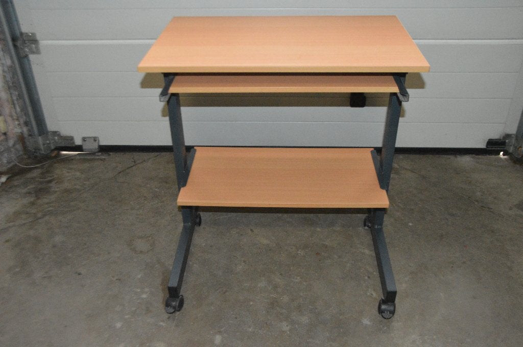 Joli bureau pour ordinateur en hêtre clair sur roulettes, Comme neuf, Enlèvement, Beige, 64 cm