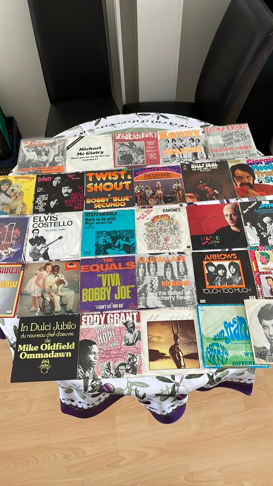 Lot vinyles 45 tours, CD & DVD, Enlèvement, Comme neuf