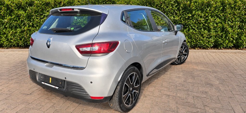 RENAULT CLIO 1.5 dCi 90 CH, Autos, 1658 kg, Achat, Entreprise, 5 portes