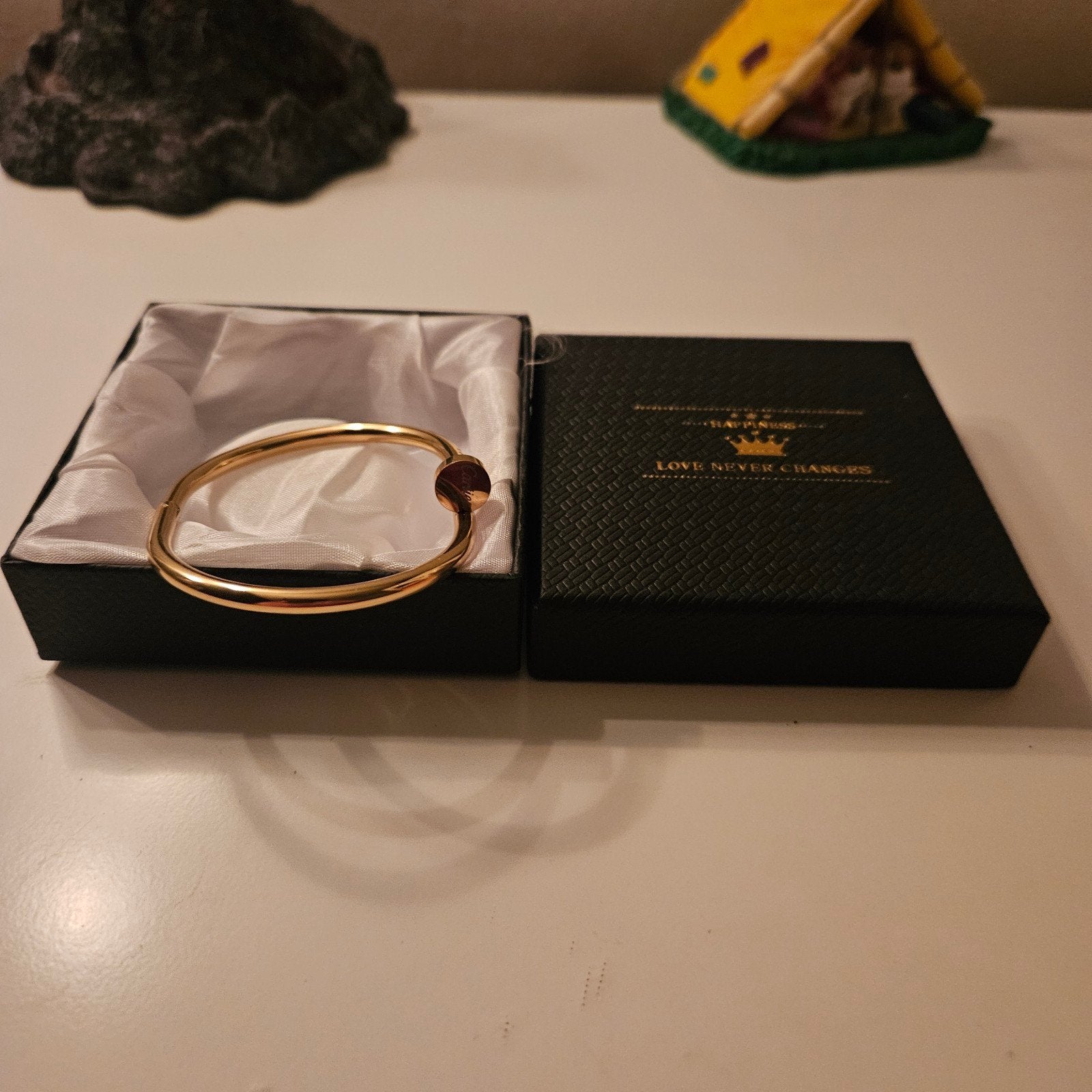 Bracelet Cartier doré, Bijoux, Sacs & Beauté, Bracelets, Enlèvement ou Envoi, Comme neuf, Or, Or