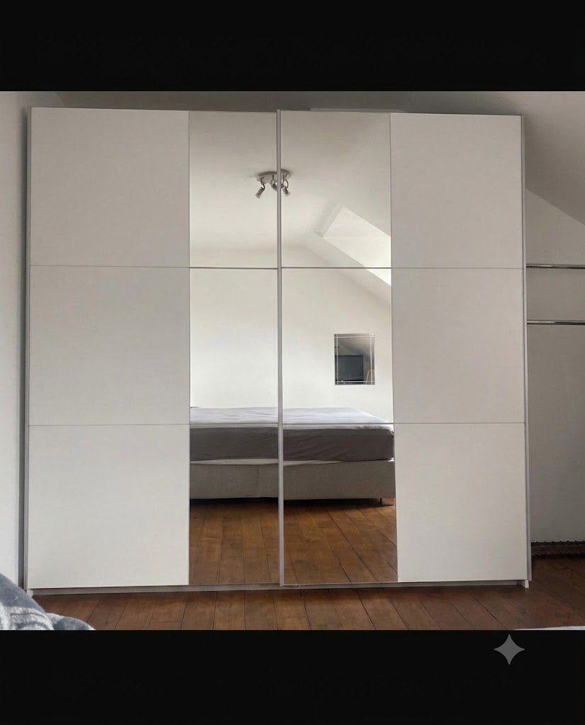 Kleerkast, Ophalen, 200 cm of meer, Met plank(en), Zo goed als nieuw