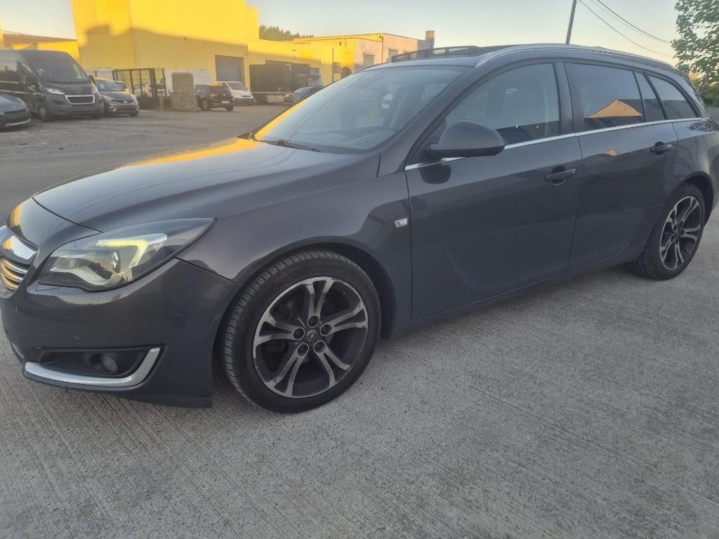 Opel Insignia Break 2.0 Diesel, Autos, Opel, Euro 5, Achat, Entreprise, Boîte manuelle