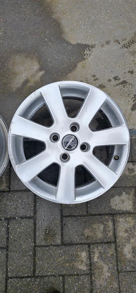Borbet velgen 15" 4 x 108 et 24, Ophalen, Velg(en)