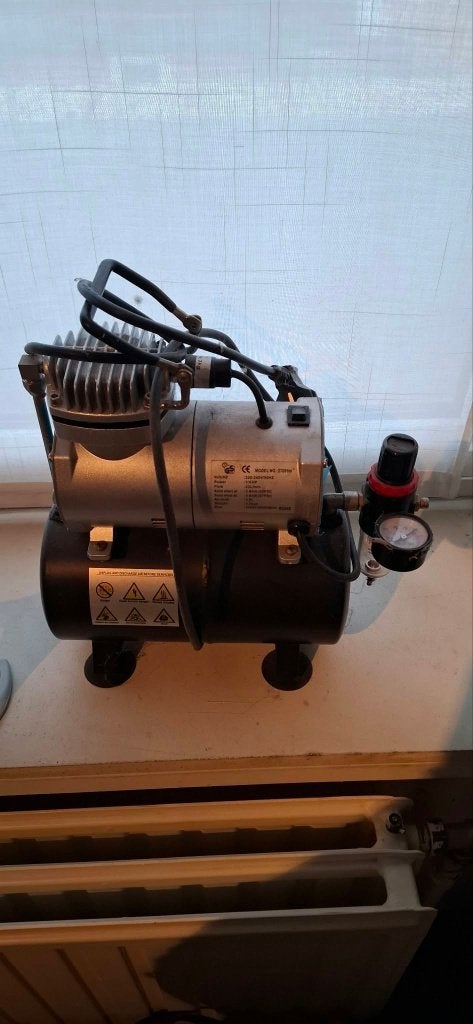 Compressor en spuitkop, Hobby en Vrije tijd, Ophalen, Gebruikt