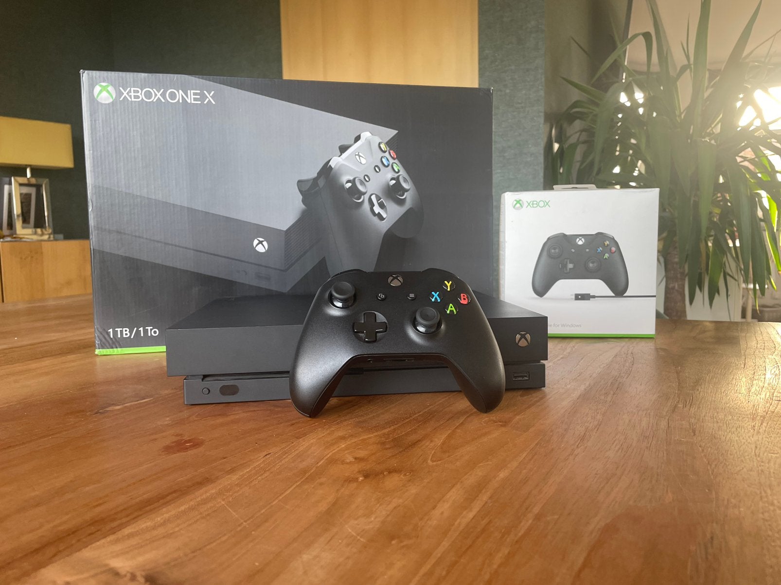 Xbox One X 1TB + controller — originele doos, Games en Spelcomputers, Ophalen of Verzenden, Zo goed als nieuw, Xbox One