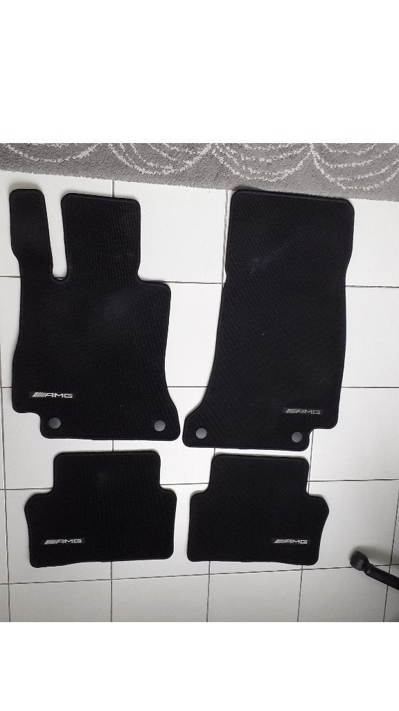 Mercedes-Benz AMG tapis de sol en velours – Set de 4, Enlèvement, Utilisé