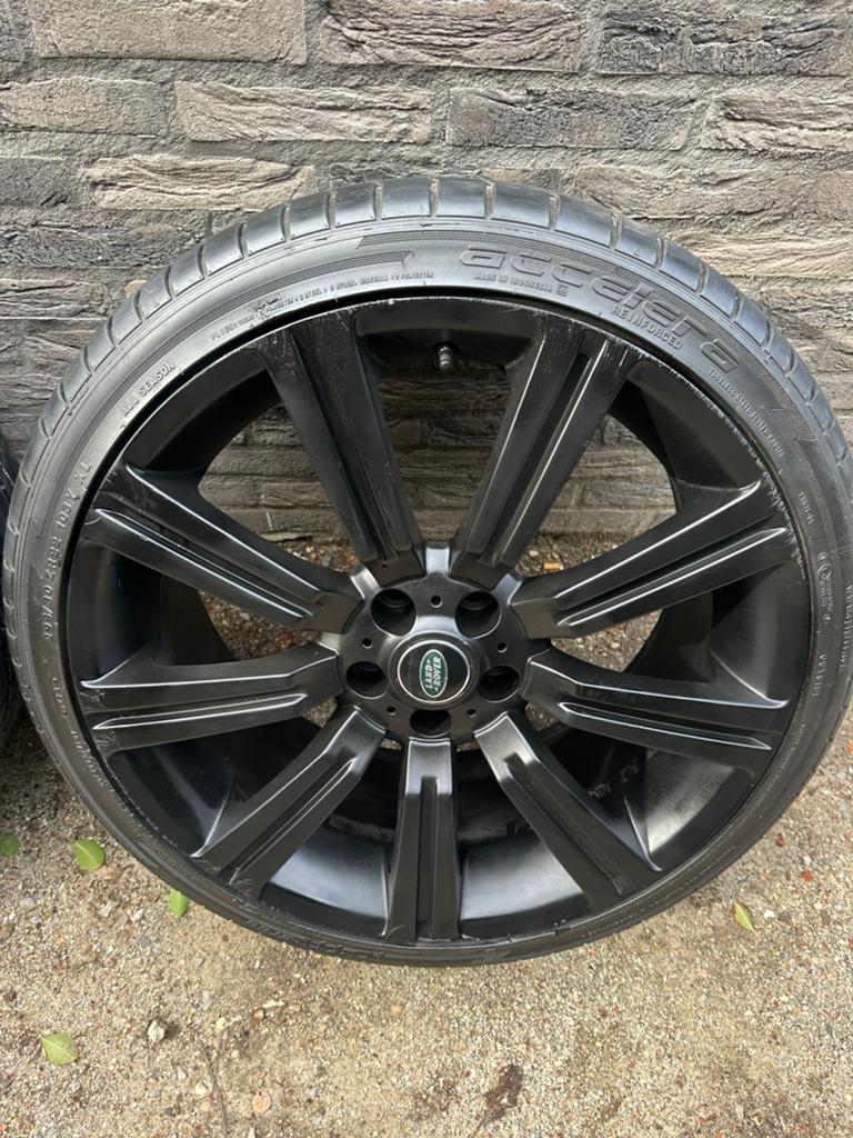 22 inch Velgen Range Rover met goede banden, Auto-onderdelen, Banden en Velgen, Ophalen, Gebruikt, Overige maten, Velg(en)