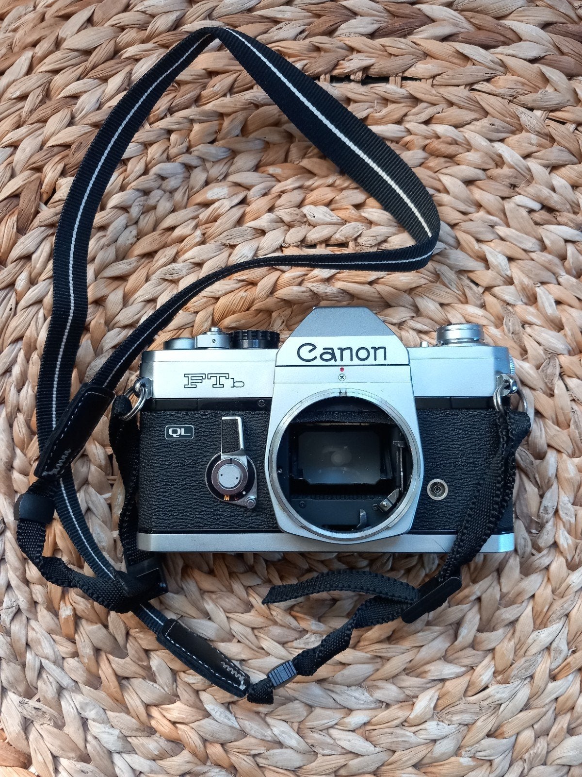Canon FTb ql appareil photo argentique fonctionnel, Enlèvement ou Envoi, Canon