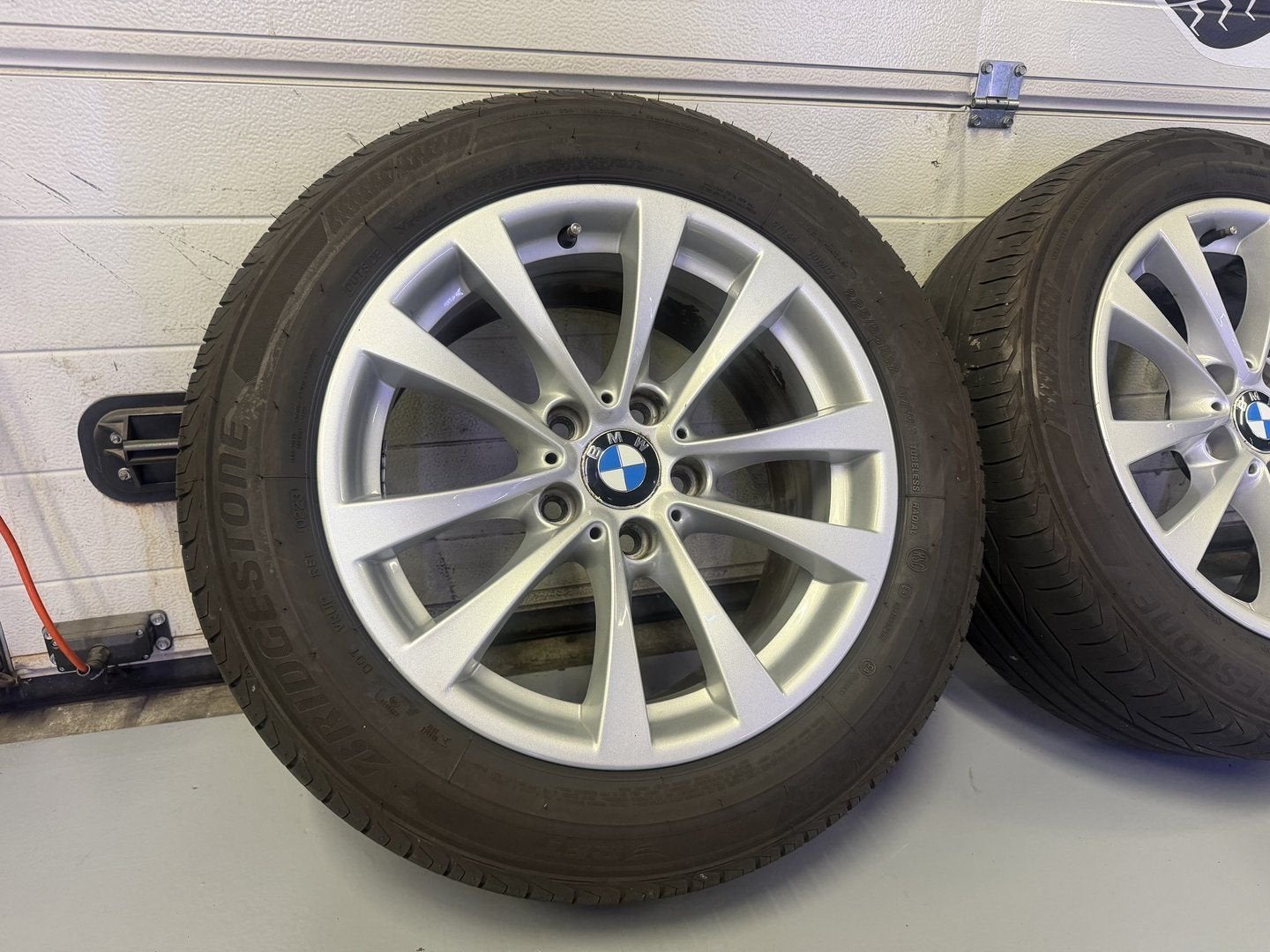 17inch Originele BMW Style 395 Velgen! A merk band! F30 F10, Auto-onderdelen, Gebruikt, -, -, Banden en Velgen
