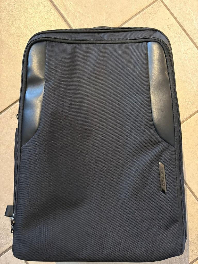 Laptoprugzak, Ophalen, Rugzak