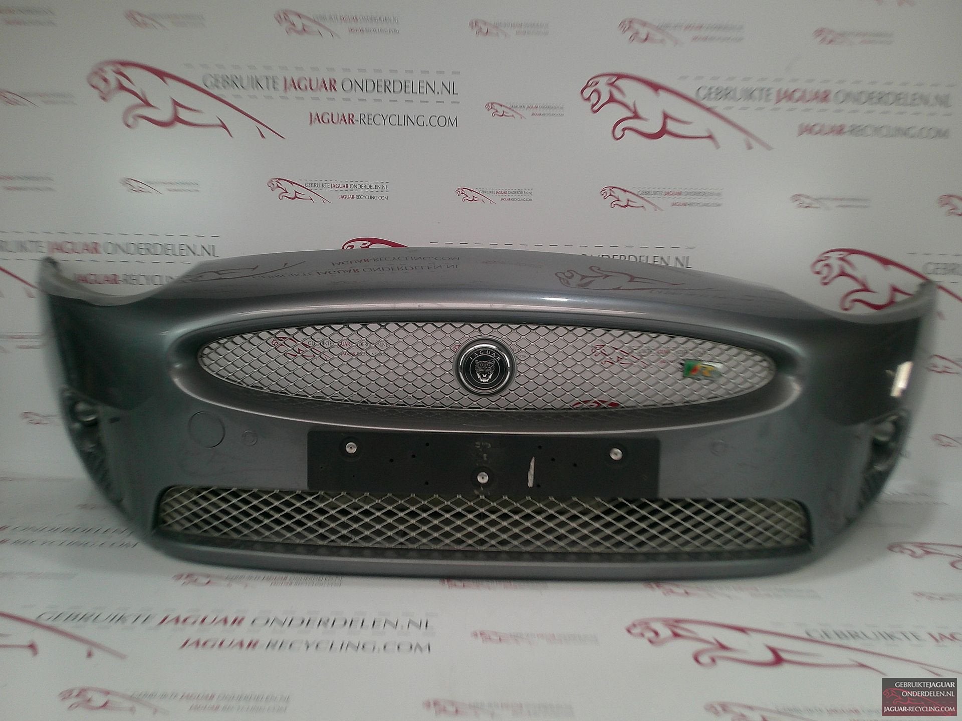 Voorbumper Jaguar XK XK150 4.2 XKR grijs C2P9868XXX, Gebruikt, -, Voor, Ophalen of Verzenden