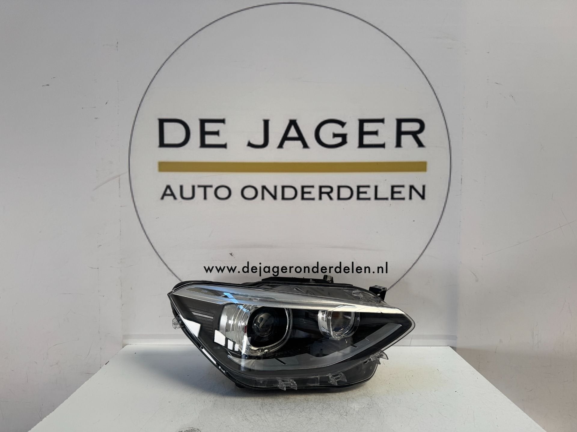 BMW F20 F21 1 SERIE XENON KOPLAMP RECHTS 7296914, Petuelring 130
80788  Munich, DE, Gebruikt, Info@bmw.de, BMW
